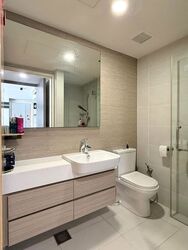 The Lakefront Residences (D22), Condominium #615218291